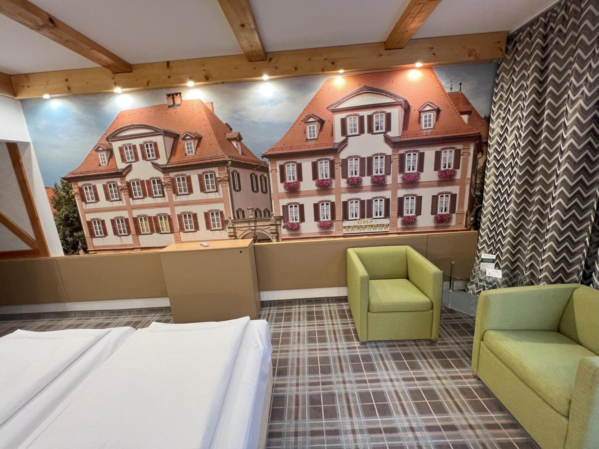 Apart Hotel Deutschmeister Бад-Мергентхайм Экстерьер фото