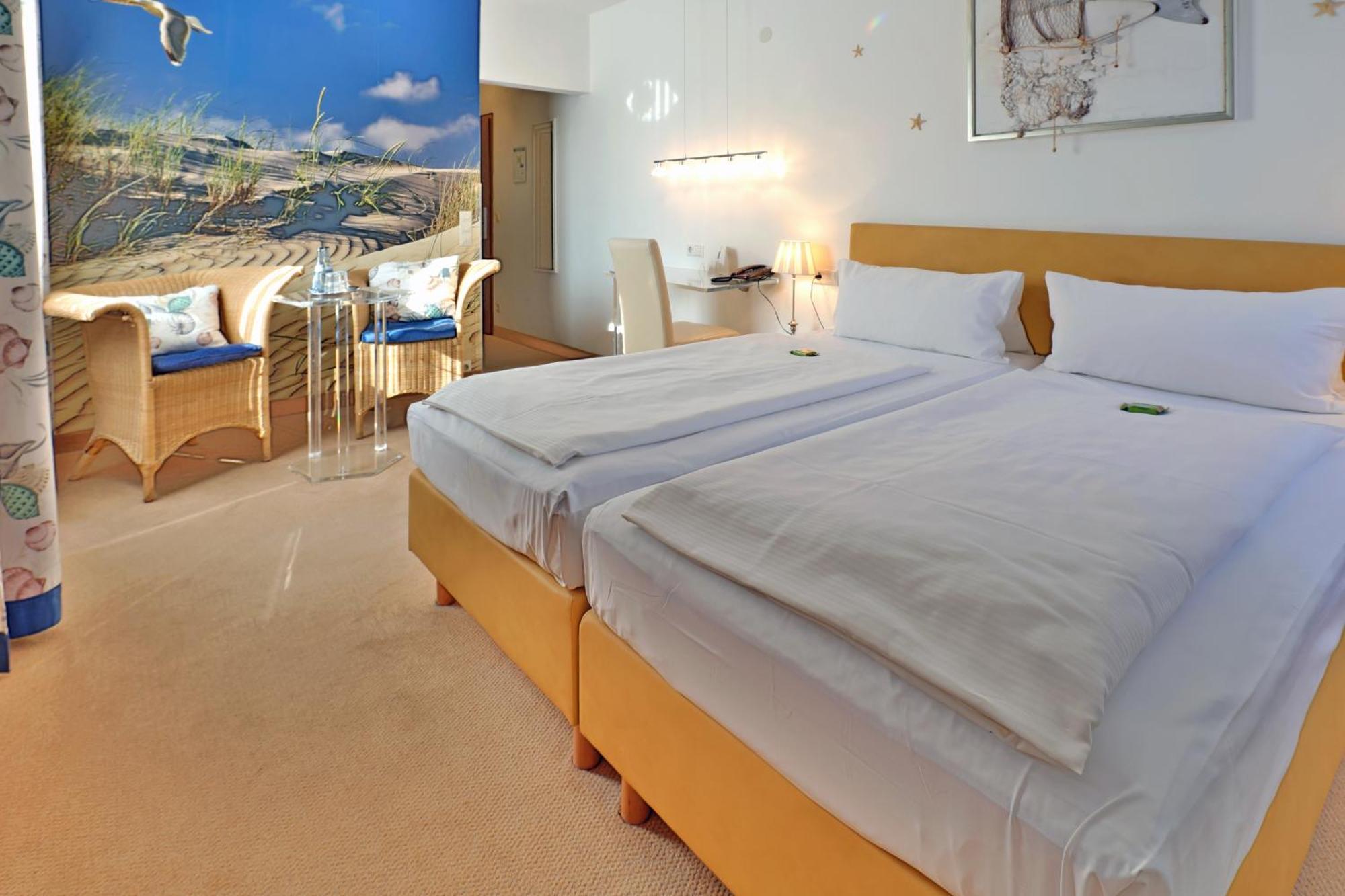 Apart Hotel Deutschmeister Бад-Мергентхайм Экстерьер фото