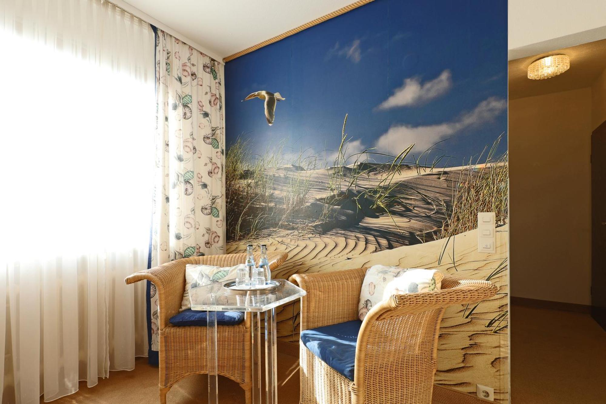 Apart Hotel Deutschmeister Бад-Мергентхайм Экстерьер фото